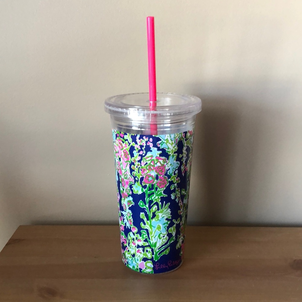 Lilly Pulitzer cup, new without tags